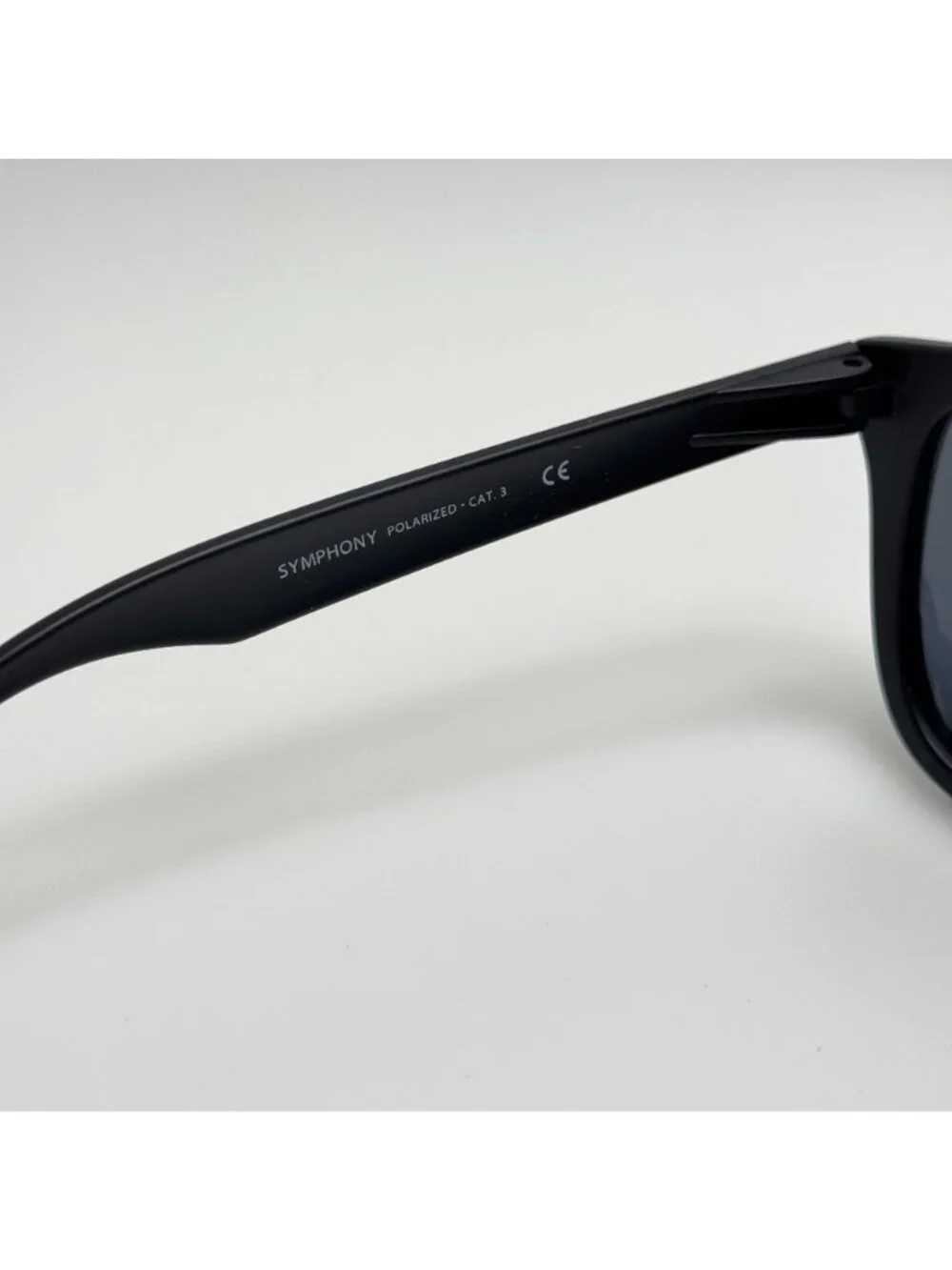 Blenders Sunglasses Symphony Black Polarized